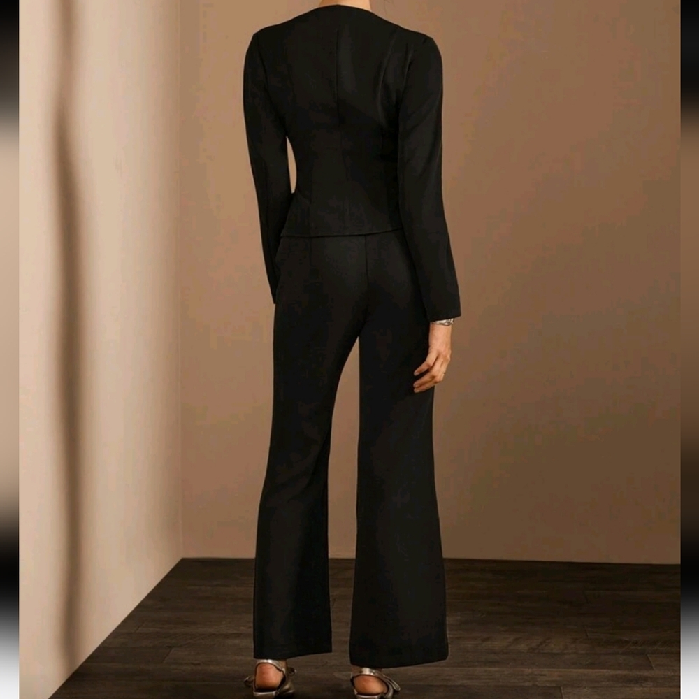 Women Solid Color Long Sleeve Top And Long Pants Suit, Two Pieces Set - Picture 3 of 4